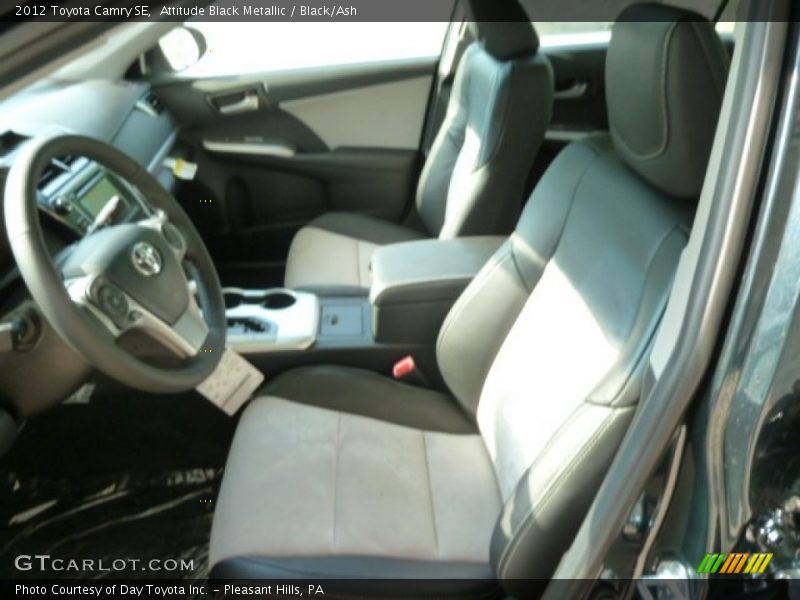 Attitude Black Metallic / Black/Ash 2012 Toyota Camry SE