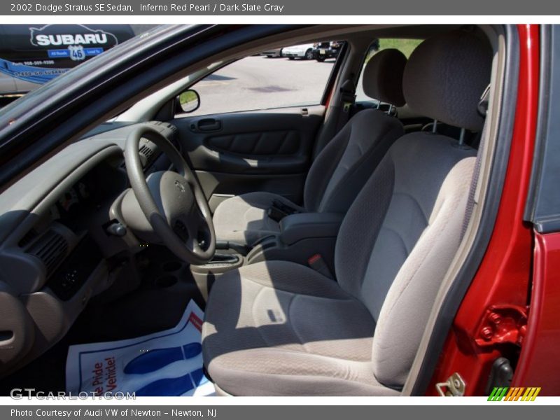Inferno Red Pearl / Dark Slate Gray 2002 Dodge Stratus SE Sedan