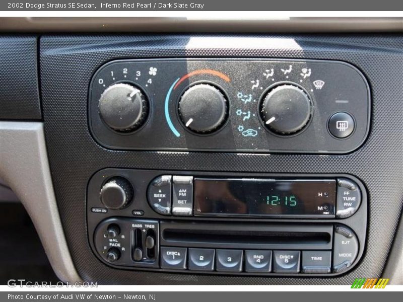 Inferno Red Pearl / Dark Slate Gray 2002 Dodge Stratus SE Sedan