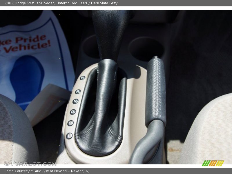 Inferno Red Pearl / Dark Slate Gray 2002 Dodge Stratus SE Sedan