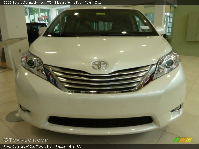 Blizzard White Pearl / Light Gray 2012 Toyota Sienna Limited AWD