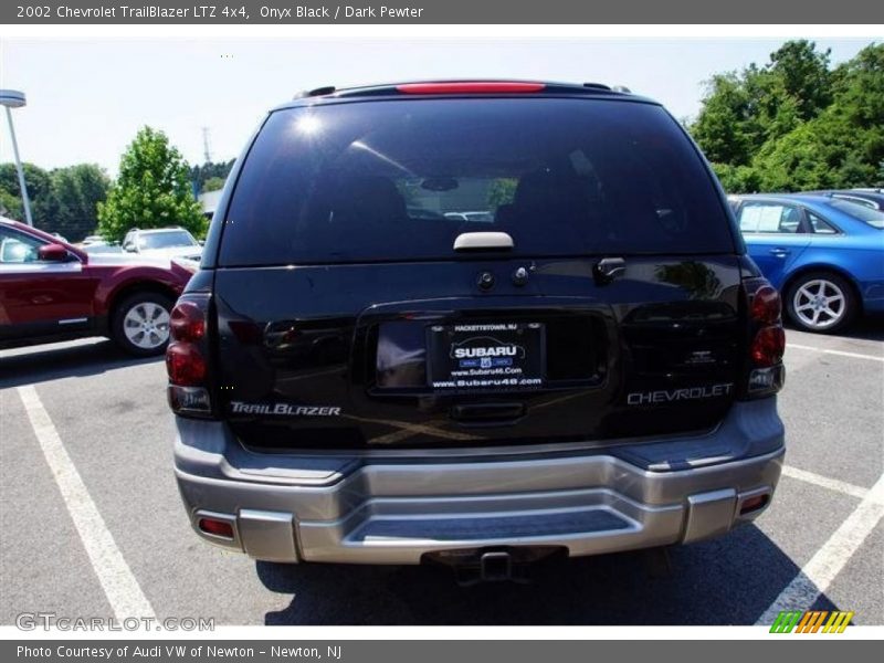 Onyx Black / Dark Pewter 2002 Chevrolet TrailBlazer LTZ 4x4