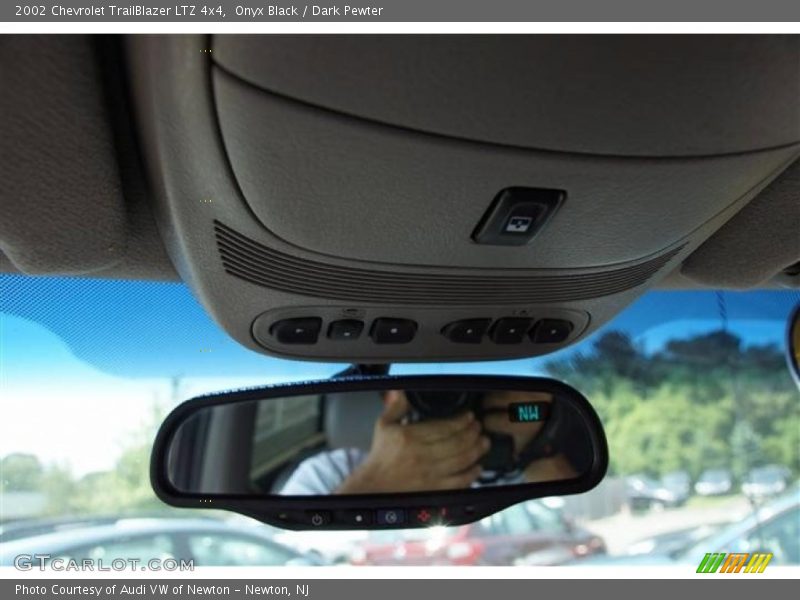 Onyx Black / Dark Pewter 2002 Chevrolet TrailBlazer LTZ 4x4