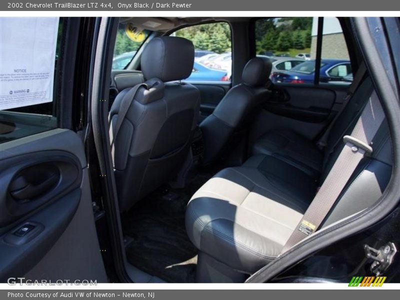 Onyx Black / Dark Pewter 2002 Chevrolet TrailBlazer LTZ 4x4