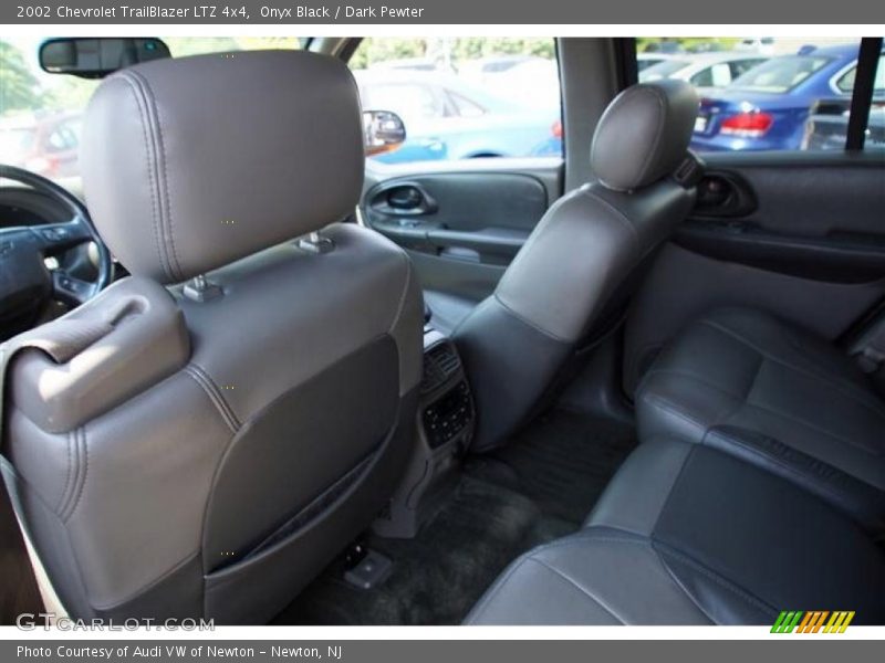 Onyx Black / Dark Pewter 2002 Chevrolet TrailBlazer LTZ 4x4