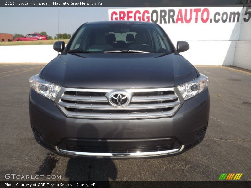 Magnetic Gray Metallic / Ash 2012 Toyota Highlander