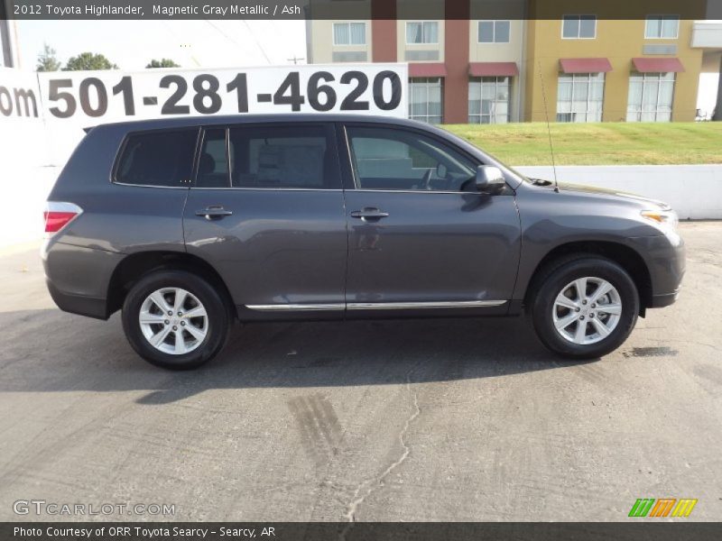 Magnetic Gray Metallic / Ash 2012 Toyota Highlander