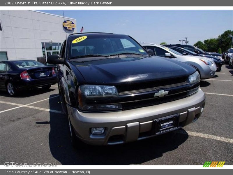 Onyx Black / Dark Pewter 2002 Chevrolet TrailBlazer LTZ 4x4