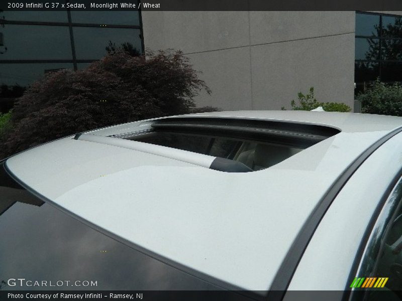 Moonlight White / Wheat 2009 Infiniti G 37 x Sedan