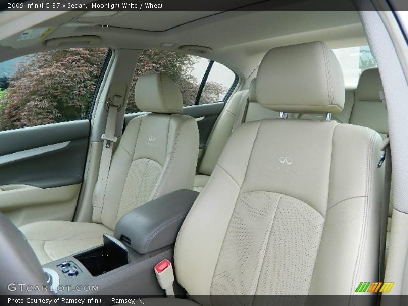 Moonlight White / Wheat 2009 Infiniti G 37 x Sedan