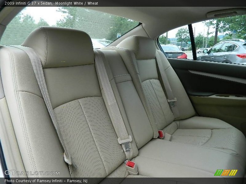 Moonlight White / Wheat 2009 Infiniti G 37 x Sedan