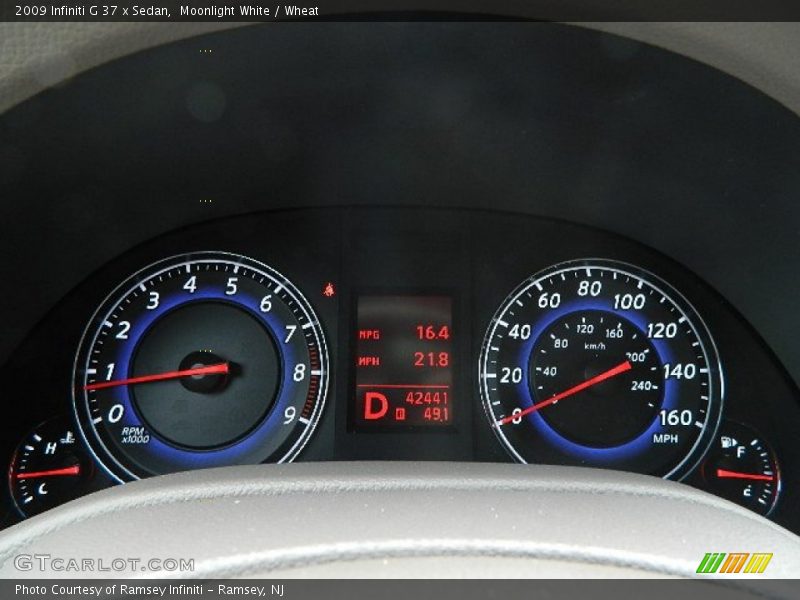 Moonlight White / Wheat 2009 Infiniti G 37 x Sedan