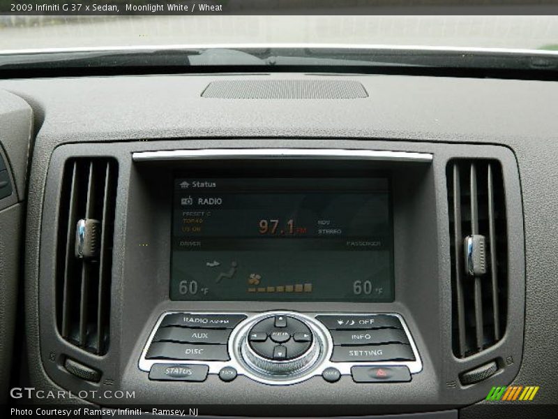Moonlight White / Wheat 2009 Infiniti G 37 x Sedan
