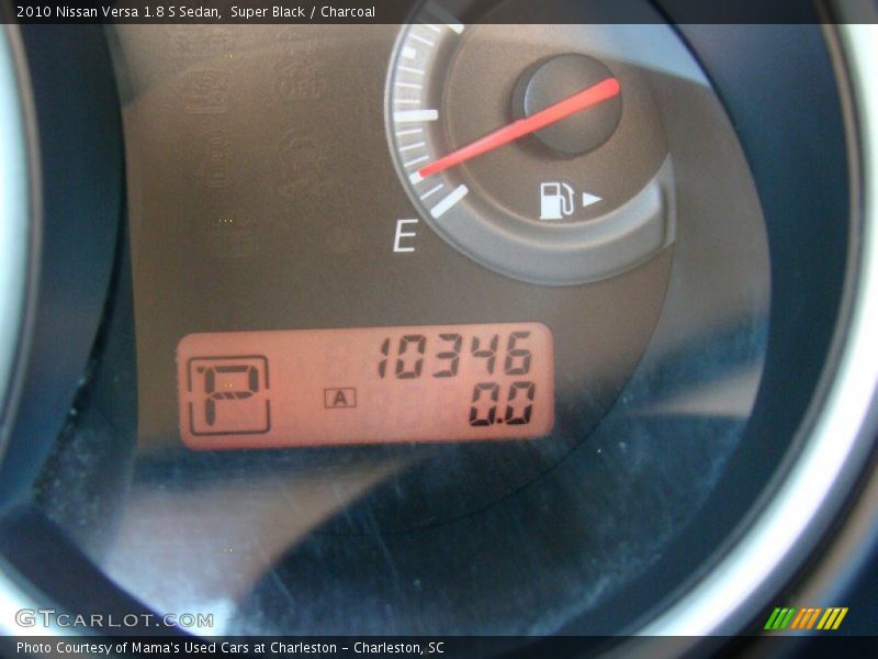 Super Black / Charcoal 2010 Nissan Versa 1.8 S Sedan