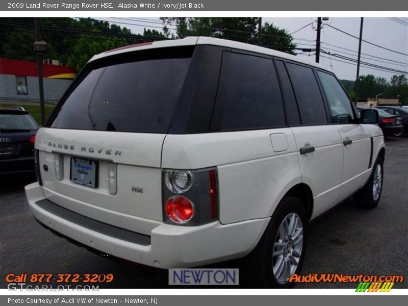 Alaska White / Ivory/Jet Black 2009 Land Rover Range Rover HSE