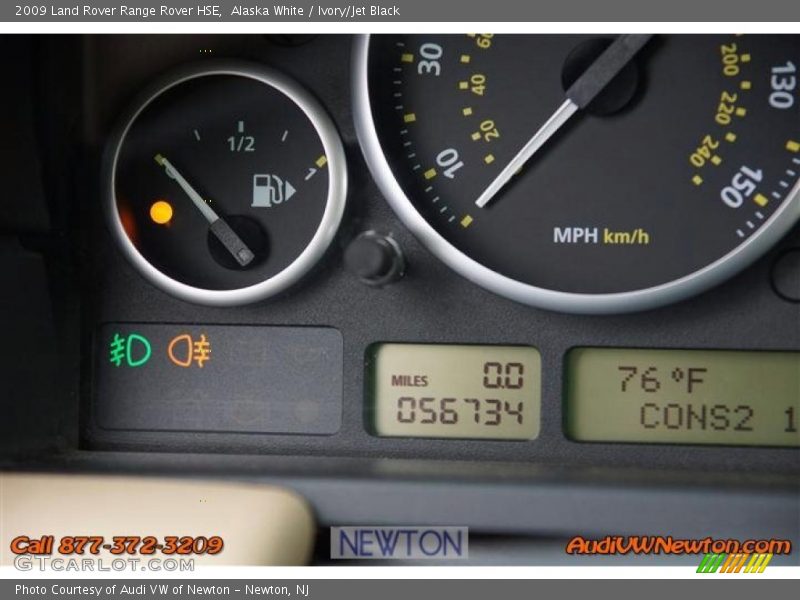 Alaska White / Ivory/Jet Black 2009 Land Rover Range Rover HSE