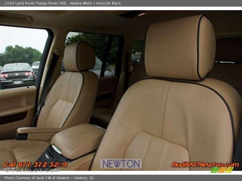 Alaska White / Ivory/Jet Black 2009 Land Rover Range Rover HSE