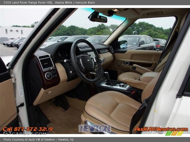 Alaska White / Ivory/Jet Black 2009 Land Rover Range Rover HSE