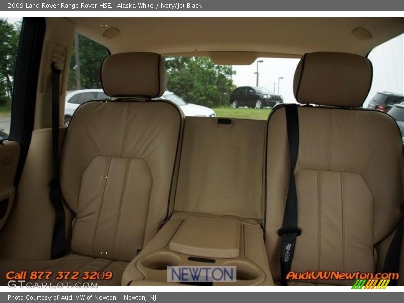 Alaska White / Ivory/Jet Black 2009 Land Rover Range Rover HSE