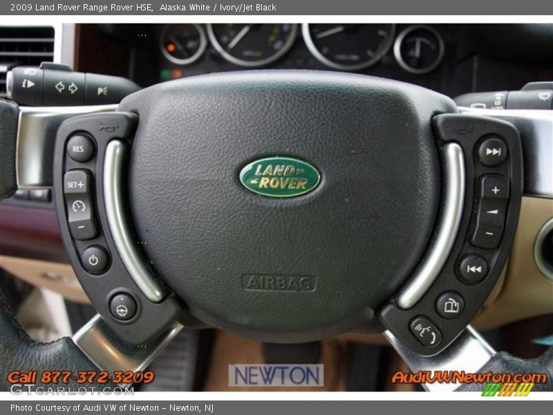 Alaska White / Ivory/Jet Black 2009 Land Rover Range Rover HSE