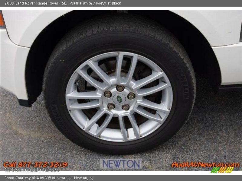 Alaska White / Ivory/Jet Black 2009 Land Rover Range Rover HSE