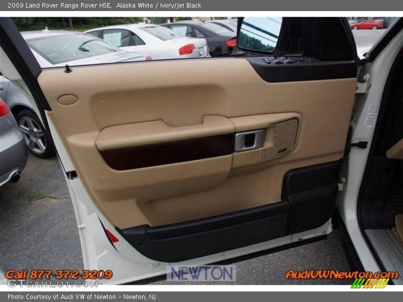 Alaska White / Ivory/Jet Black 2009 Land Rover Range Rover HSE