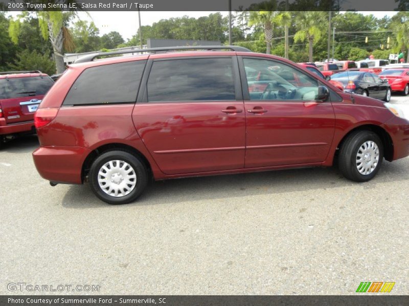 Salsa Red Pearl / Taupe 2005 Toyota Sienna LE