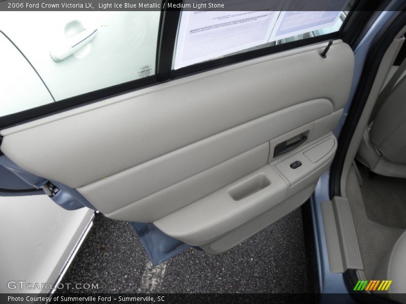 Light Ice Blue Metallic / Medium Light Stone 2006 Ford Crown Victoria LX