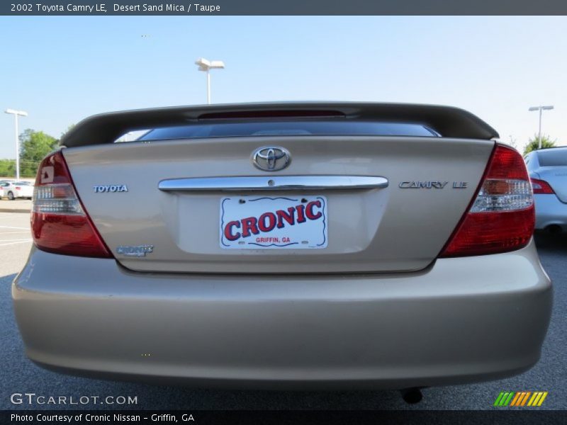 Desert Sand Mica / Taupe 2002 Toyota Camry LE