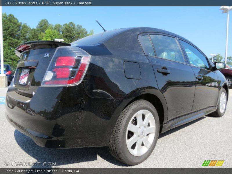 Super Black / Charcoal 2012 Nissan Sentra 2.0 SR