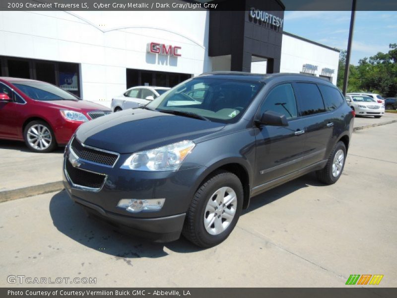 Cyber Gray Metallic / Dark Gray/Light Gray 2009 Chevrolet Traverse LS