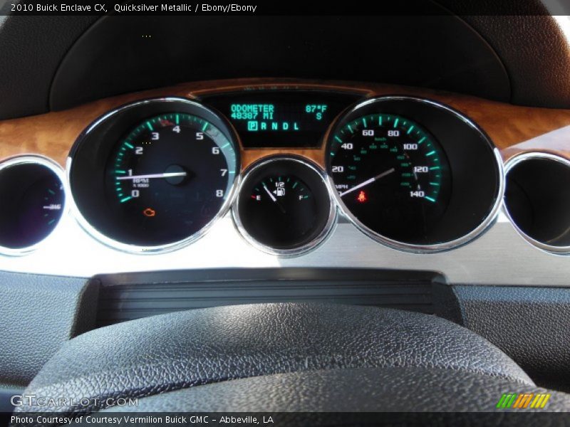 Quicksilver Metallic / Ebony/Ebony 2010 Buick Enclave CX