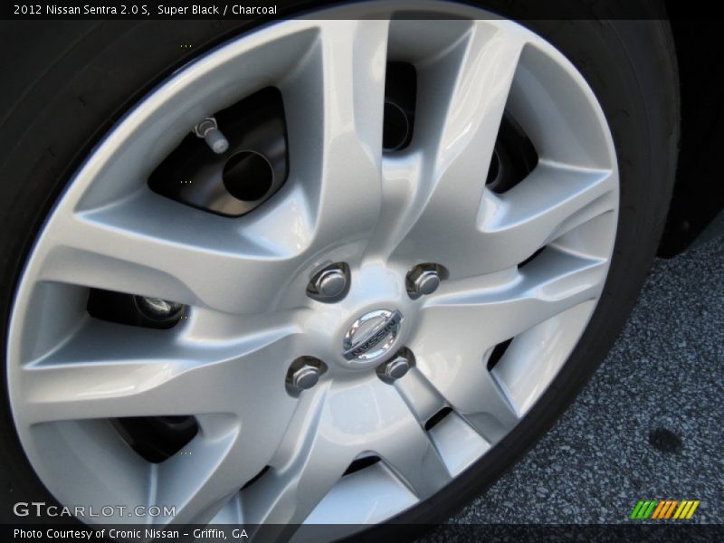 Super Black / Charcoal 2012 Nissan Sentra 2.0 S