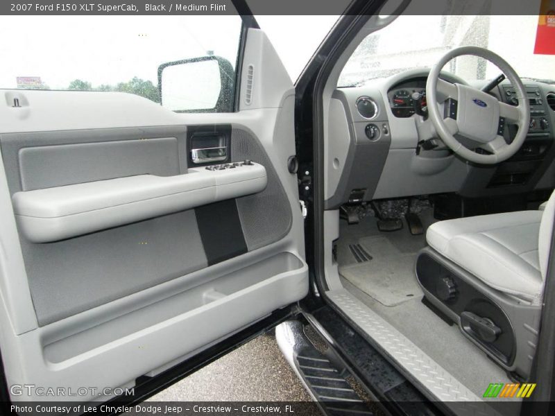 Black / Medium Flint 2007 Ford F150 XLT SuperCab