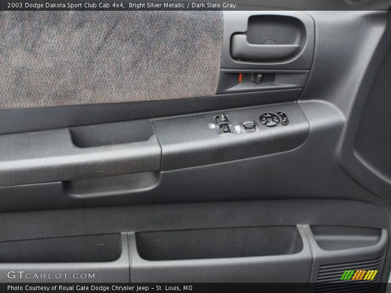 Bright Silver Metallic / Dark Slate Gray 2003 Dodge Dakota Sport Club Cab 4x4
