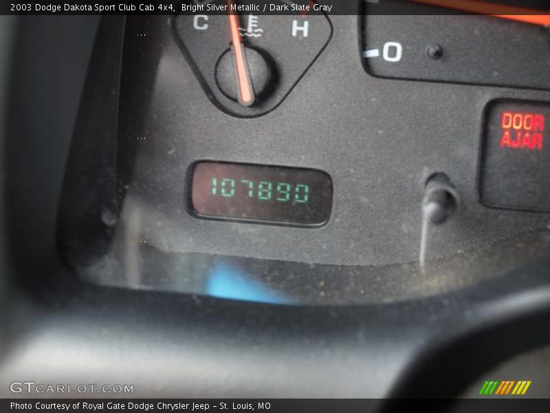 Bright Silver Metallic / Dark Slate Gray 2003 Dodge Dakota Sport Club Cab 4x4