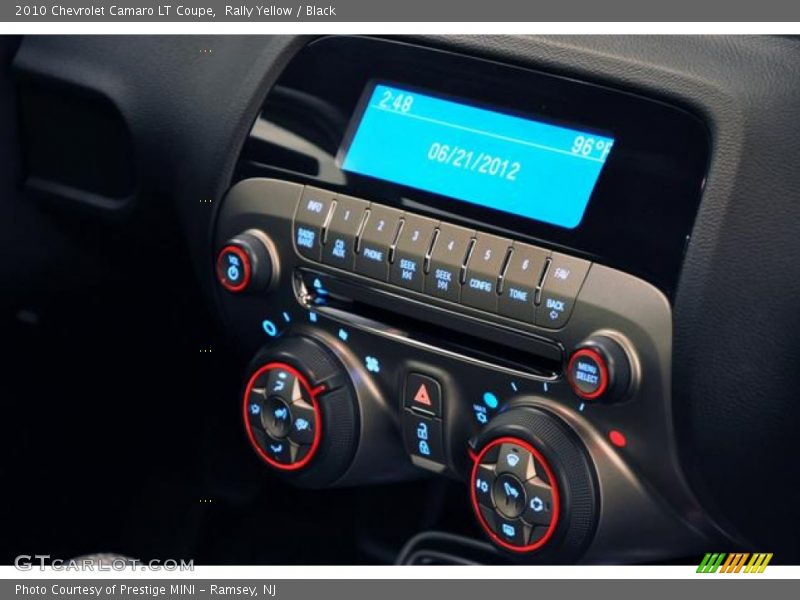 Controls of 2010 Camaro LT Coupe