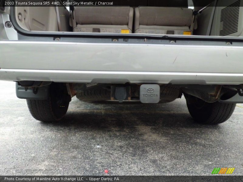 Silver Sky Metallic / Charcoal 2003 Toyota Sequoia SR5 4WD