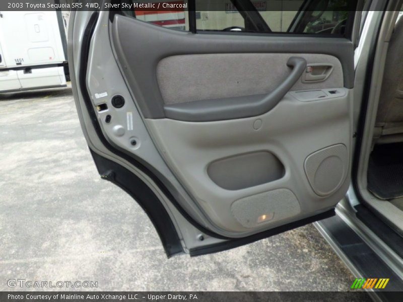 Silver Sky Metallic / Charcoal 2003 Toyota Sequoia SR5 4WD
