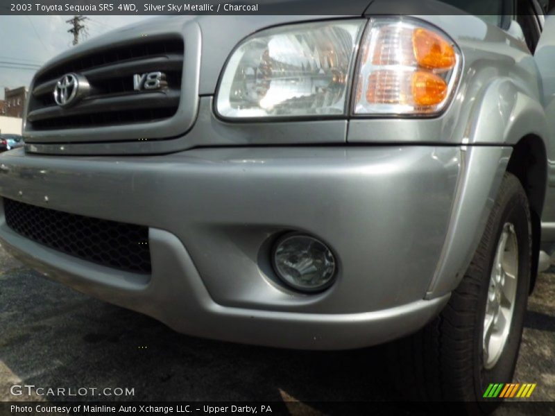 Silver Sky Metallic / Charcoal 2003 Toyota Sequoia SR5 4WD