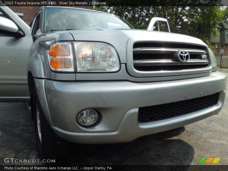 Silver Sky Metallic / Charcoal 2003 Toyota Sequoia SR5 4WD