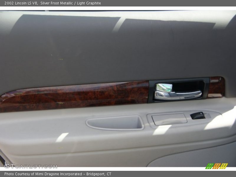 Silver Frost Metallic / Light Graphite 2002 Lincoln LS V8