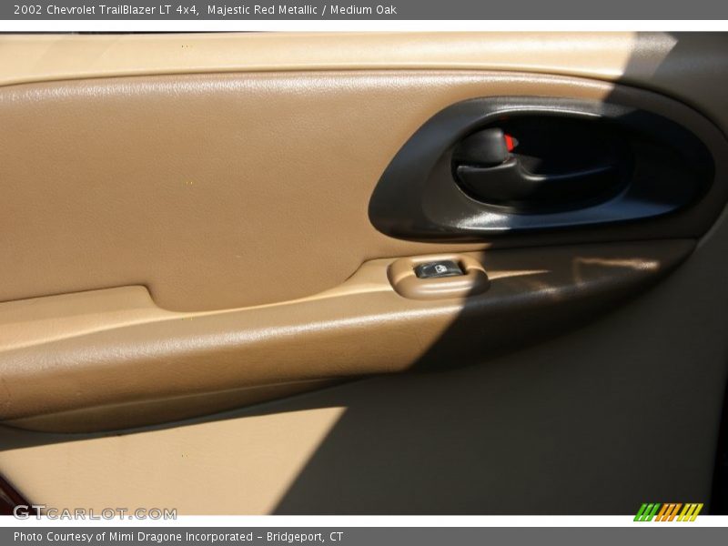 Majestic Red Metallic / Medium Oak 2002 Chevrolet TrailBlazer LT 4x4