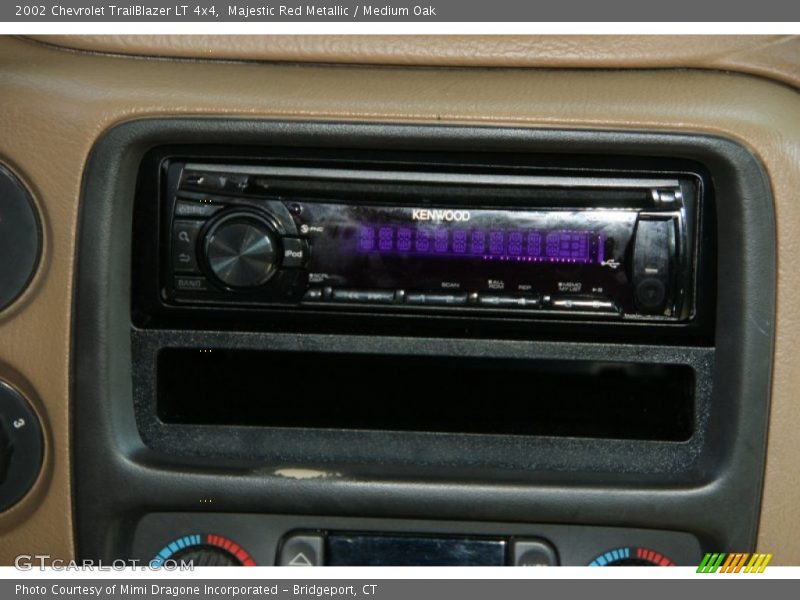 Majestic Red Metallic / Medium Oak 2002 Chevrolet TrailBlazer LT 4x4