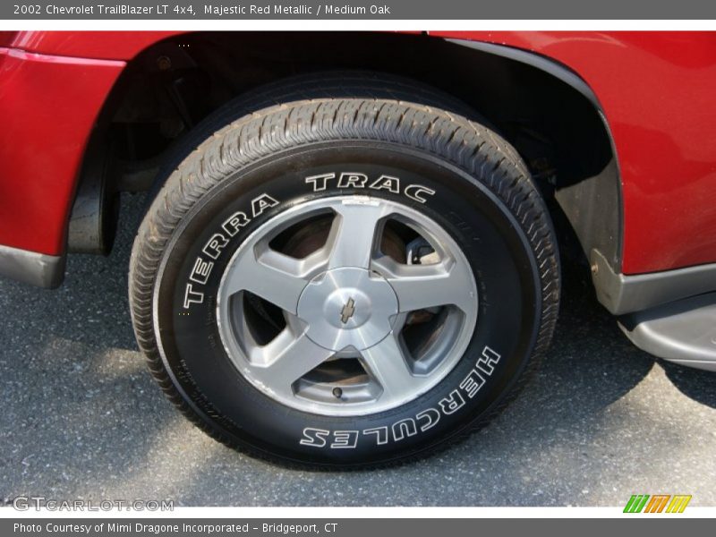 Majestic Red Metallic / Medium Oak 2002 Chevrolet TrailBlazer LT 4x4