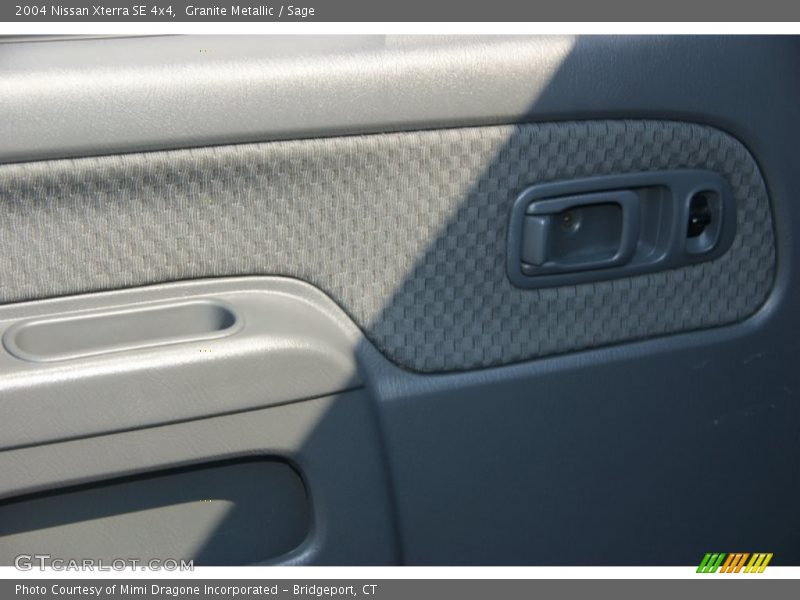 Granite Metallic / Sage 2004 Nissan Xterra SE 4x4