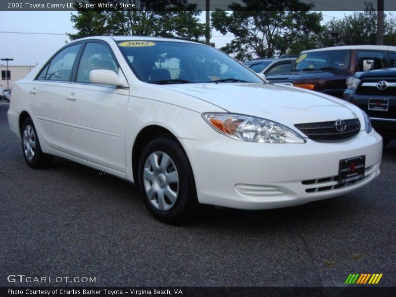 Super White / Stone 2002 Toyota Camry LE