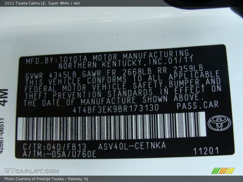 Super White / Ash 2011 Toyota Camry LE