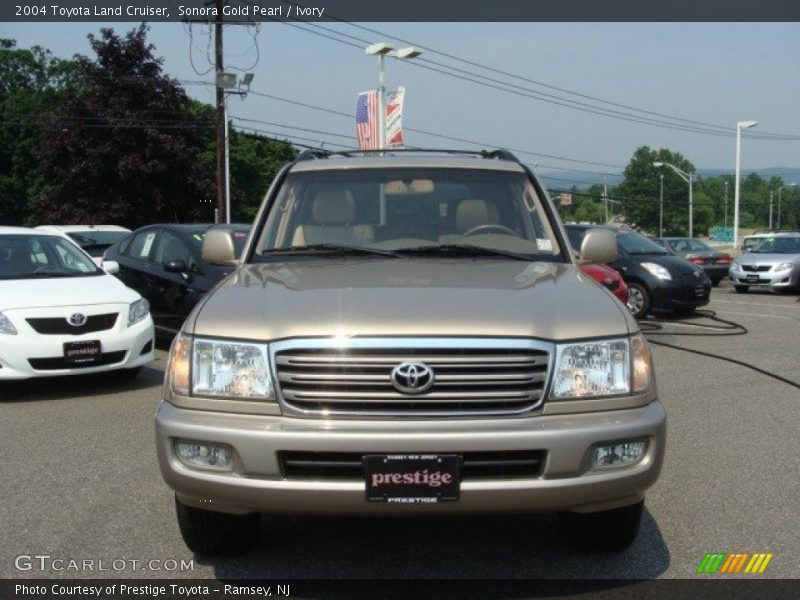 Sonora Gold Pearl / Ivory 2004 Toyota Land Cruiser