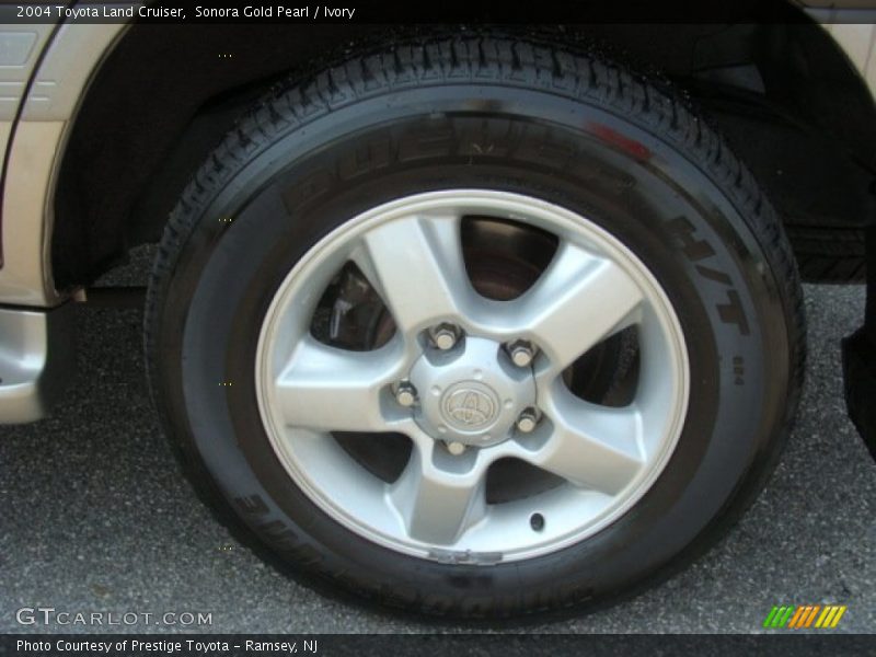 Sonora Gold Pearl / Ivory 2004 Toyota Land Cruiser